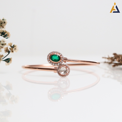 Ladies Bracelete