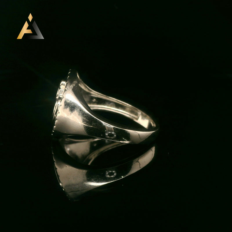 Product image [adh-indgr-05-019cc773-bdd1-7ee4-af73-ddcdf77f6838original.jpg]
