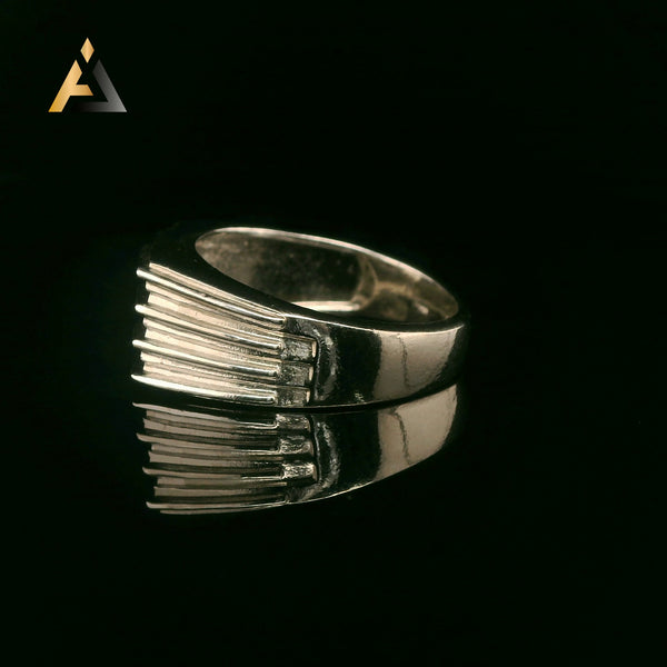 Product image [adh-indgr-08-019cc763-59ef-7cc9-8622-77d8398467a8original.jpg]