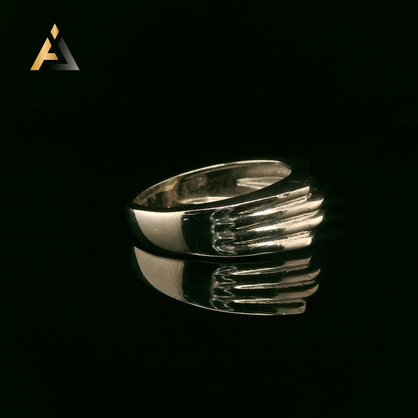 Product image [adh-indgr-09-019cc75e-83ae-7cc9-8622-4ed57b01f445original.jpg]