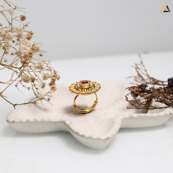 LADIES RINGS