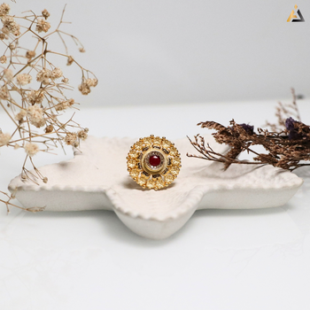 LADIES RINGS