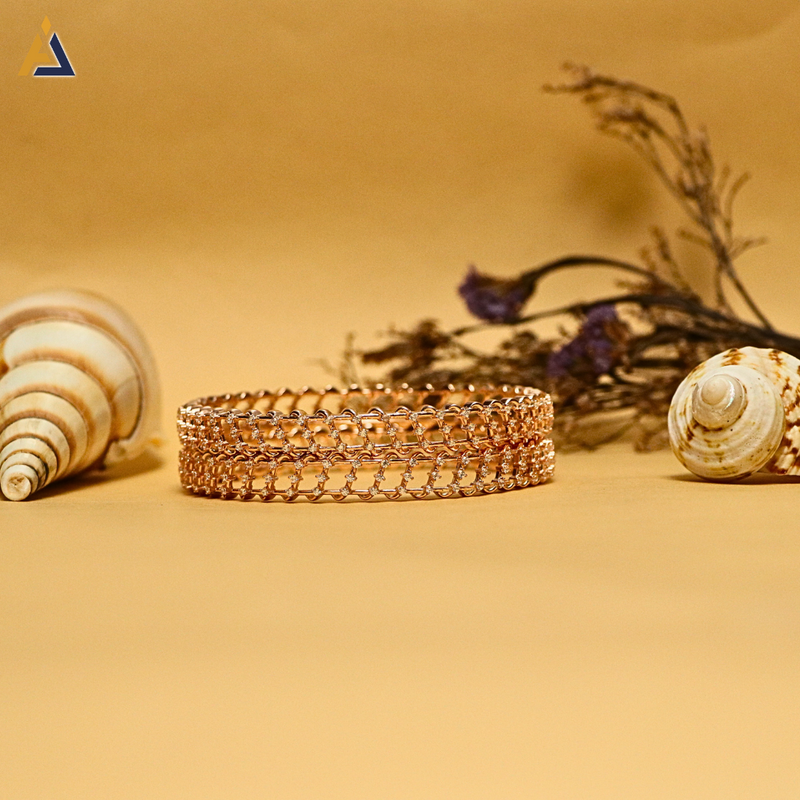 BANGLES