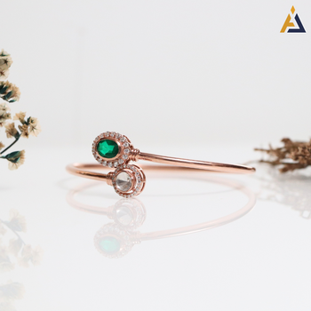 LADIES BRACELETE