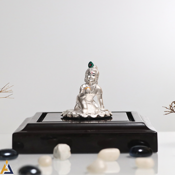 SILVER IDOLS