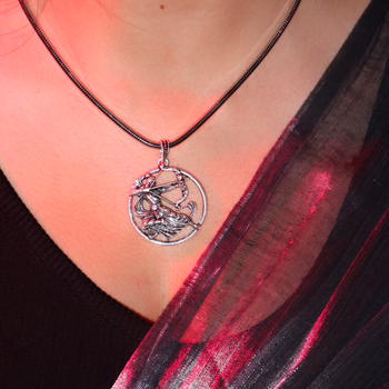 PENDENT