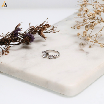 LADIES RINGS
