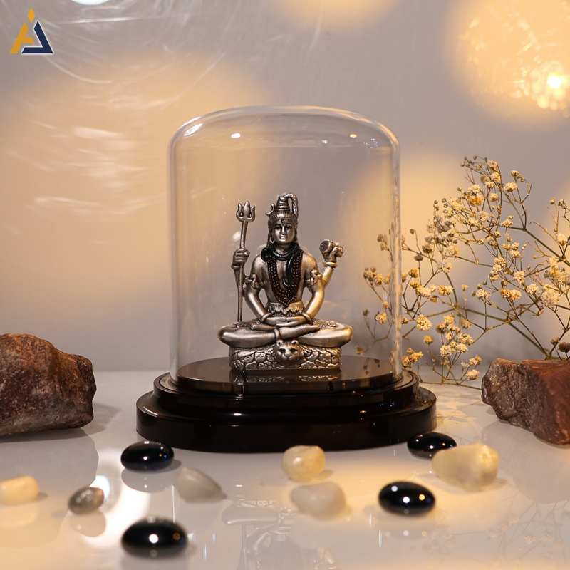 SILVER IDOLS