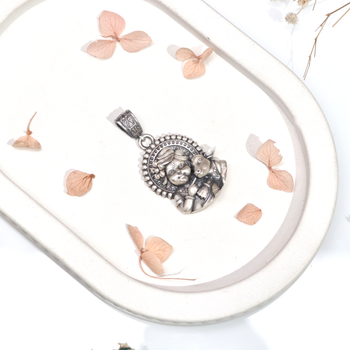 PENDENT