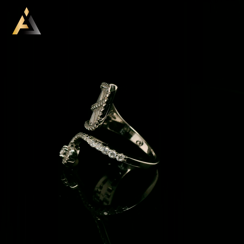 LADIES RINGS