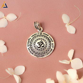 PENDENT
