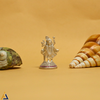 SILVER IDOLS