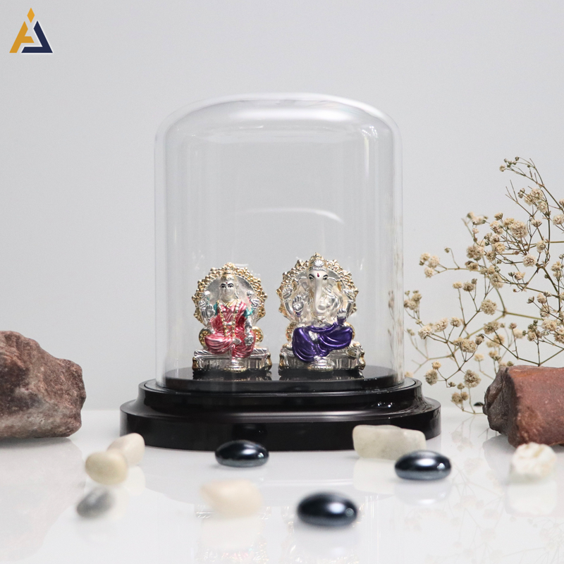 SILVER IDOLS