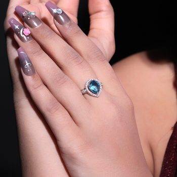 LADIES RINGS