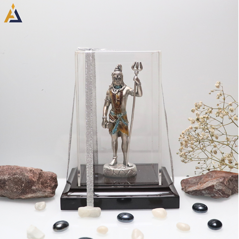 SILVER IDOLS