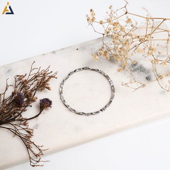 LADIES BRACELETE