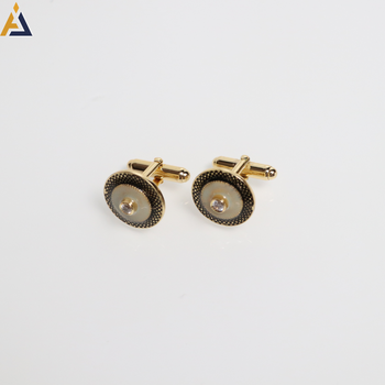 CUFFLINKS