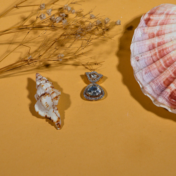 PENDENT SET