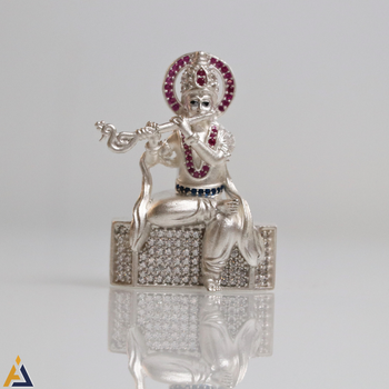 SILVER IDOLS