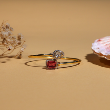 LADIES BRACELETE