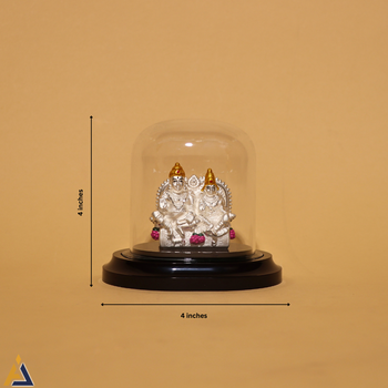 SILVER IDOLS