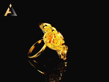 LADIES RINGS