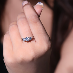 LADIES RINGS