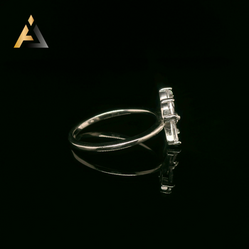 LADIES RINGS