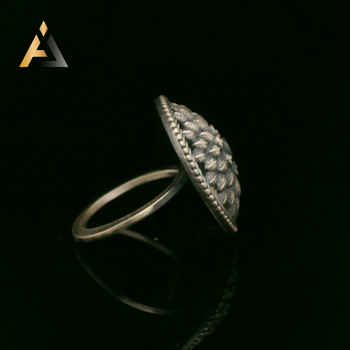 LADIES RINGS