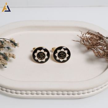 CUFFLINKS