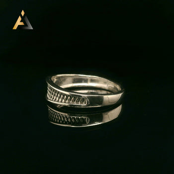 LADIES RINGS