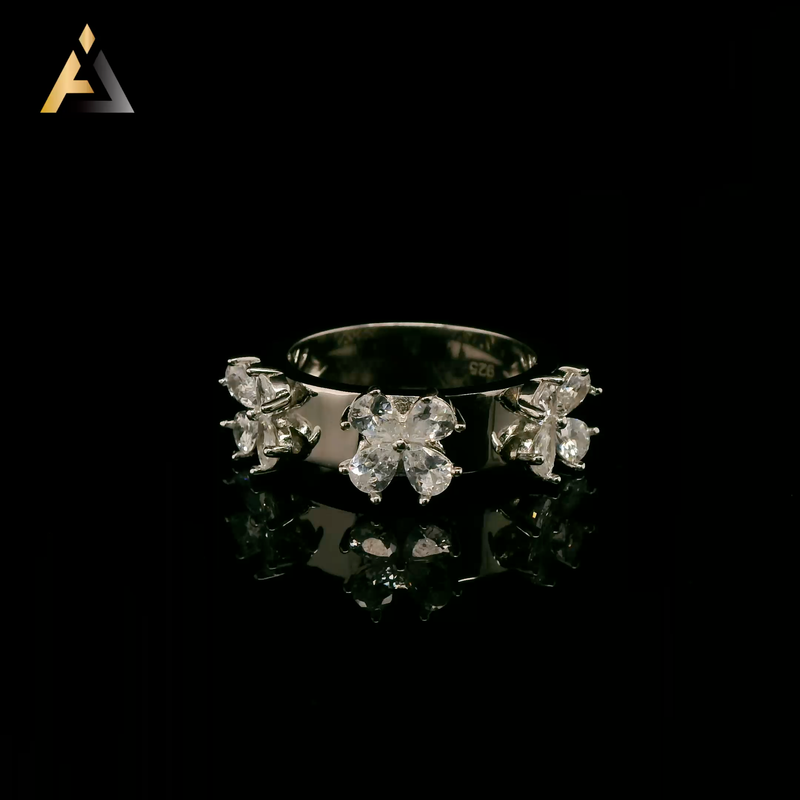 LADIES RINGS