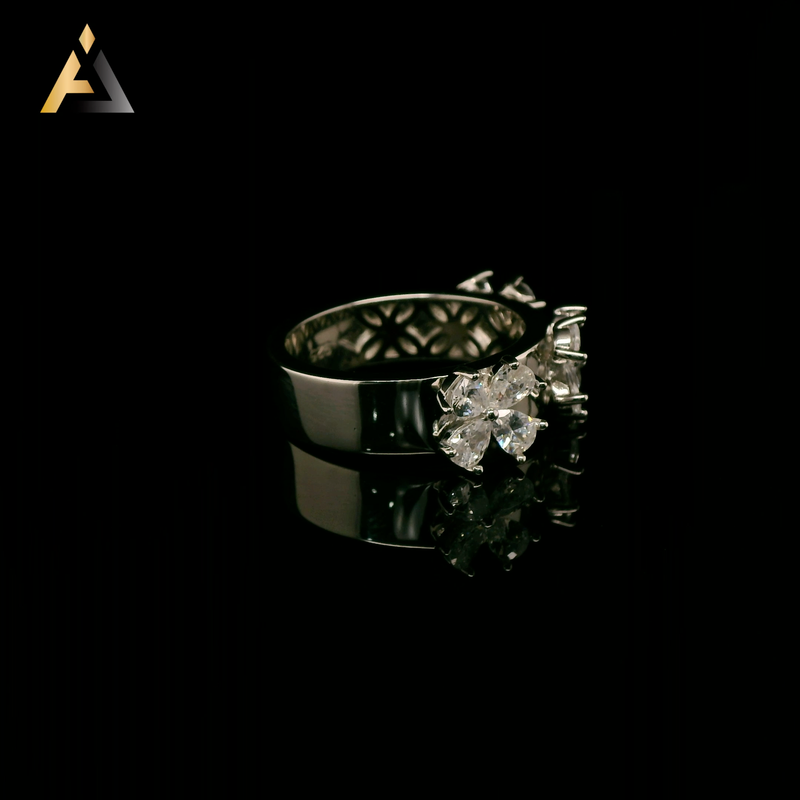 LADIES RINGS