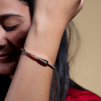 LADIES BRACELETE