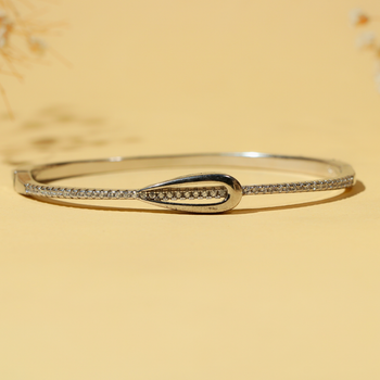 LADIES BRACELETE