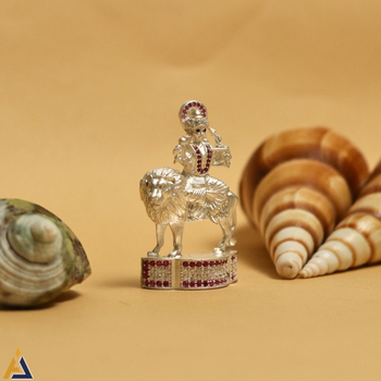 SILVER IDOLS