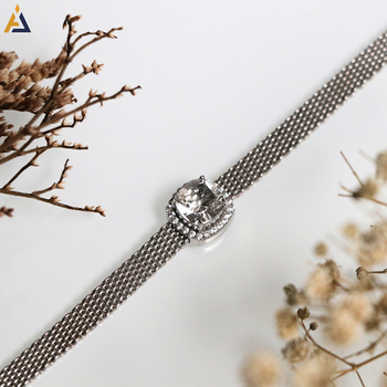 LADIES BRACELETE