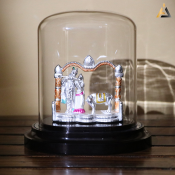 SILVER IDOLS