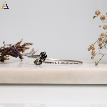 LADIES BRACELETE