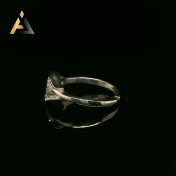 LADIES RINGS