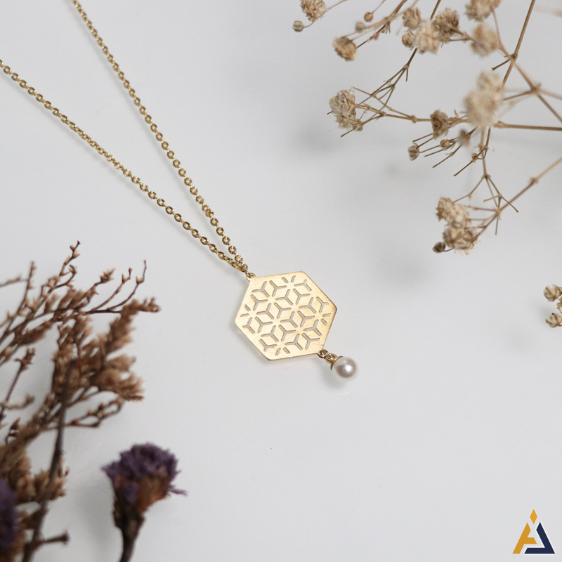 CHARM CHAIN