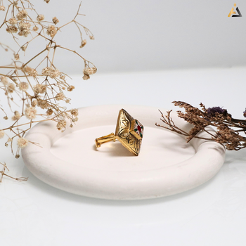 LADIES RINGS