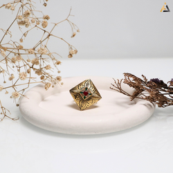 LADIES RINGS