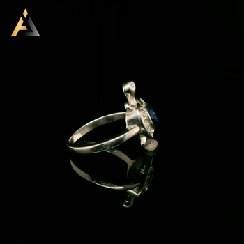 LADIES RINGS