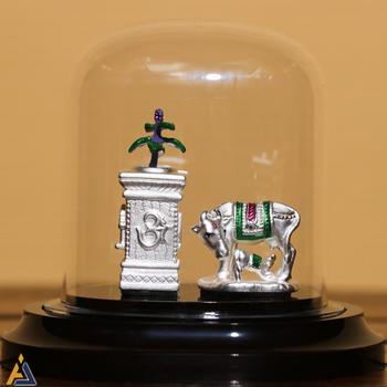 SILVER IDOLS