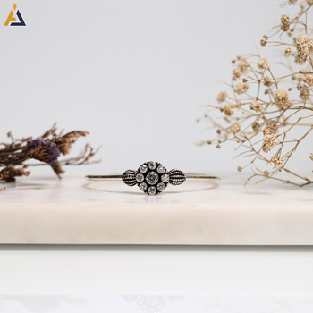 LADIES BRACELETE