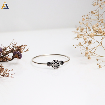 LADIES BRACELETE