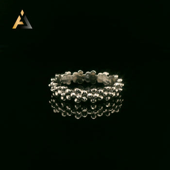 LADIES RINGS