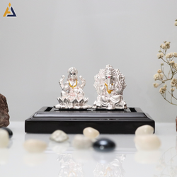 SILVER IDOLS