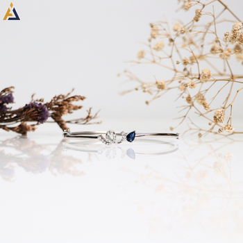 LADIES BRACELETE